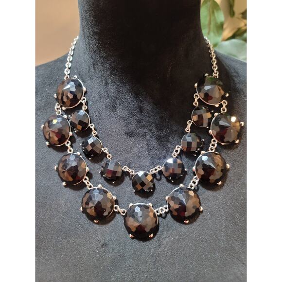 Charming Charlie Women's Black Faceted Bead Statement Necklace Lobster Claw Lock - Picture 1 of 8